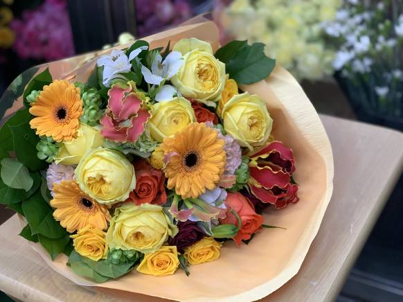 「花の店カタカイ」　（群馬県前橋市）の花屋店舗写真3